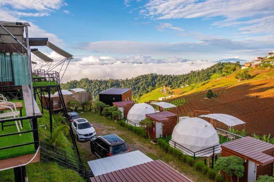 ภูวินคาเฟ่ โฮมสเตย์ Phuwin Cafe Homestay Mon Jam ภายนอก รูปภาพ